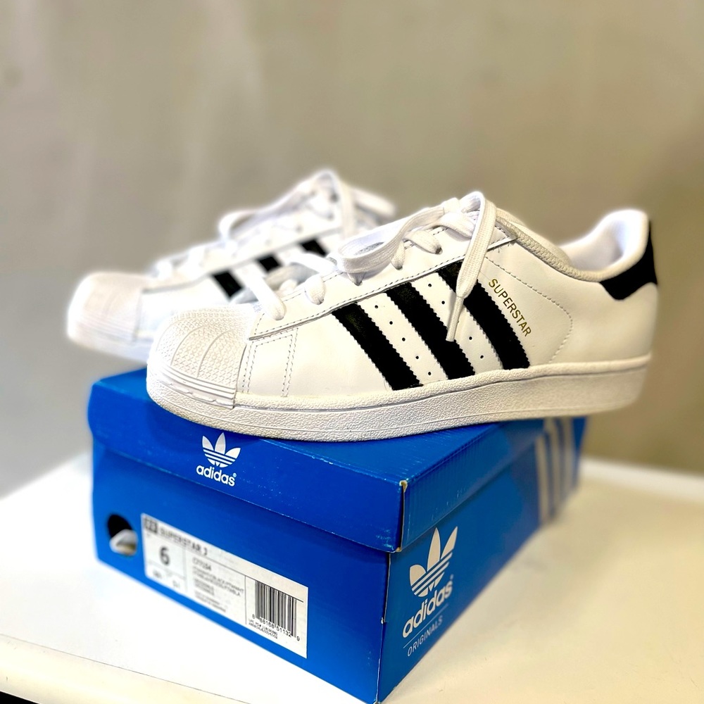 Adidas SUPERSTAR SHOES